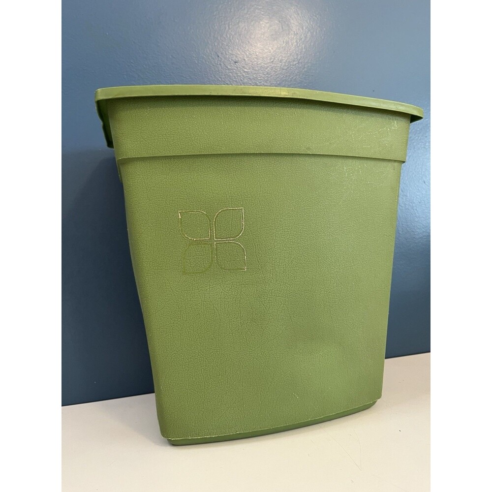 Vtg Waste Basket Avocado Green Embossed Floral Design Trash Can  11.5”  Plastic